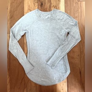 Lululemon Sit in Lotus (?) Sweater sz 2 Grey